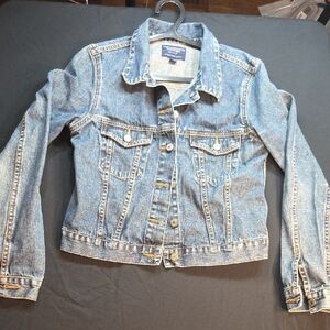 Womens American Eagle Outfitters Cropped Light Blue Denim Jacket Size M